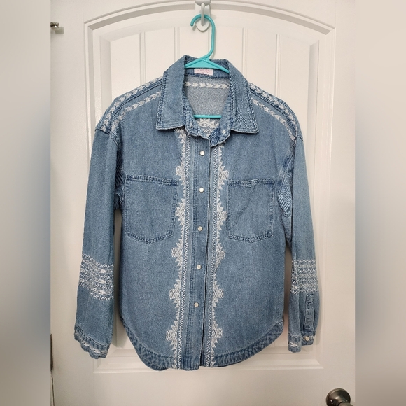 Pink Lily Dresses & Skirts - Pink Lily Remember Me Embroidered Trim Chambray Shacket, Size Small